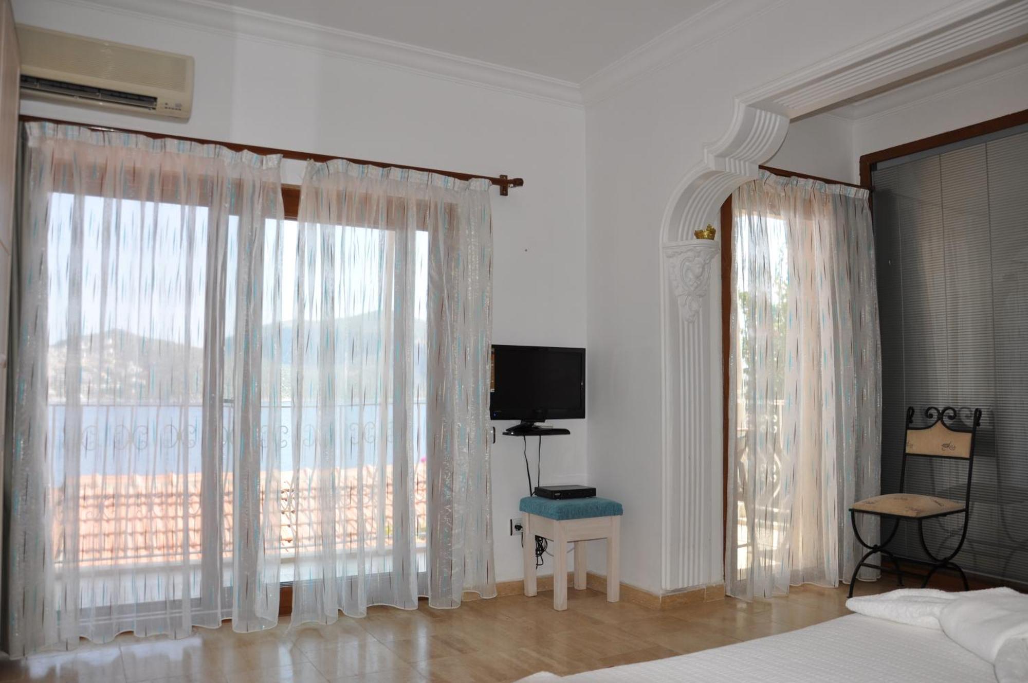 Caretta Hotel Kalkan Bilik gambar